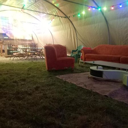 Bivouac Hotel Le Fay Ngoại thất bức ảnh